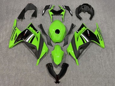 Billigste Kawasaki EX300 Motorrad Verkleidung 2013-2024 - Grun Weiss Schwarz Streifen
